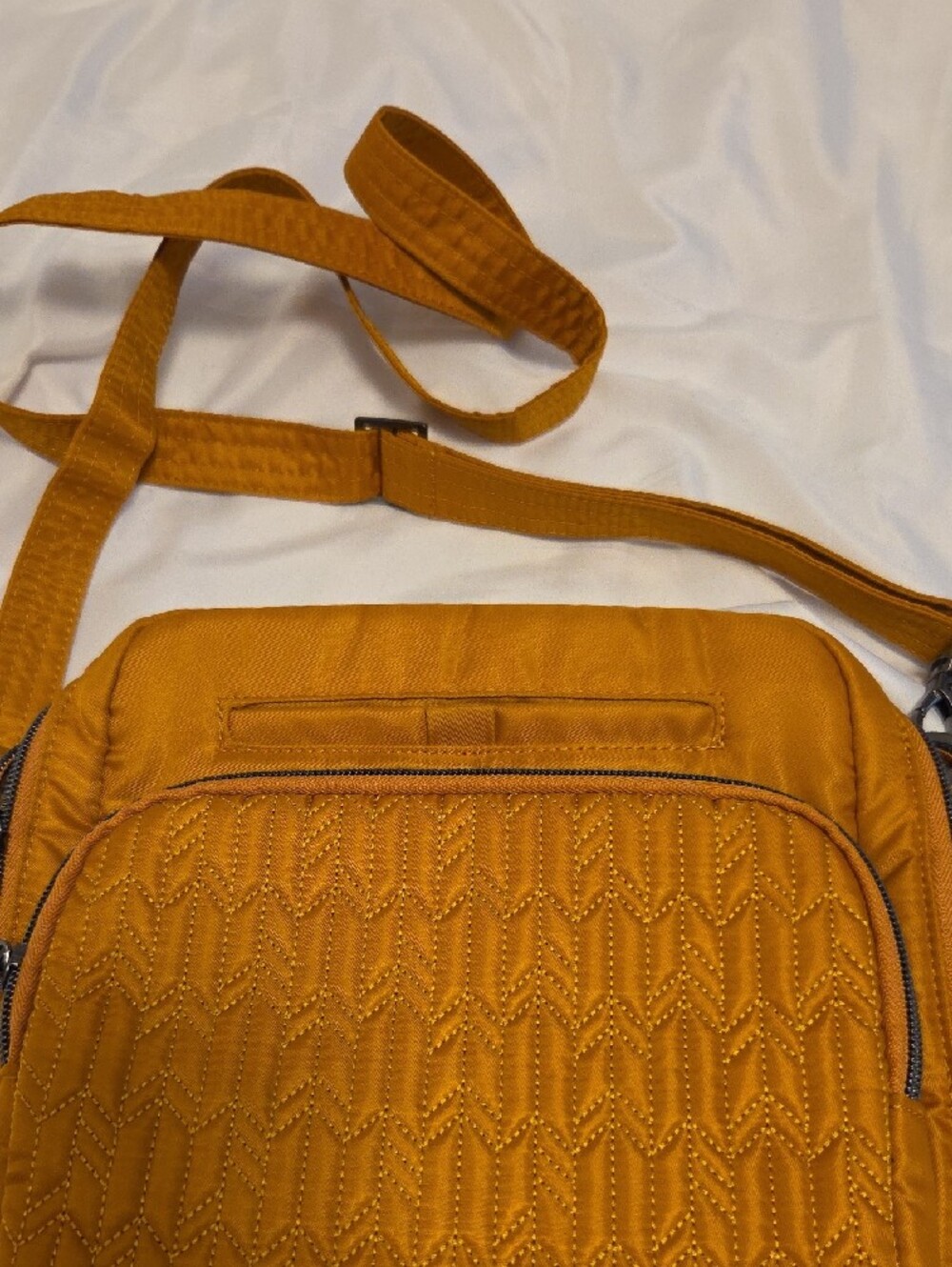 lug Quilted Messenger Crossbody Bag - Mustard Yellow - Picture 5 of 7